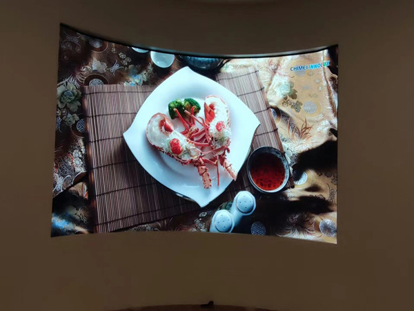 田东室内P2.5弧形LED屏